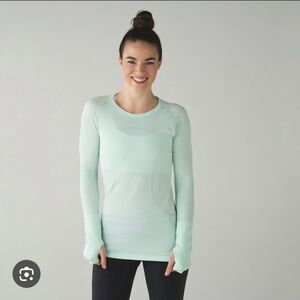 Lululemon Swiftly Tech Long Sleeve Crew Neck Size 8 Pacific Breeze